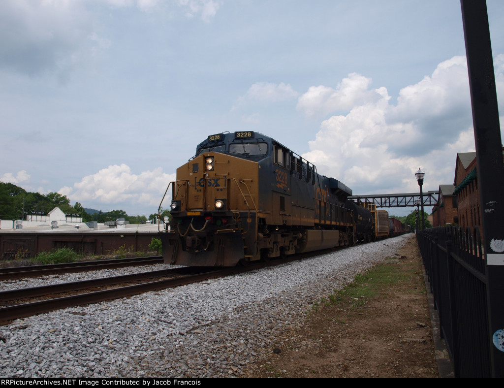 CSX 3228